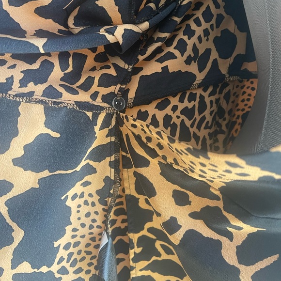 ASOS CURVE wrap mini dress with extreme sleeves in animal print - Picture 11 of 11